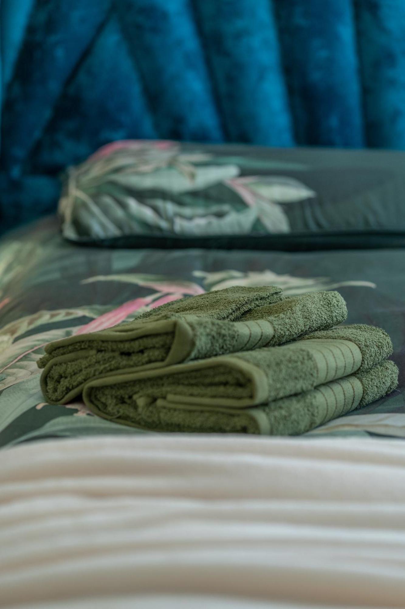 Liberty Seasons Hotel Firenze Bagian luar foto