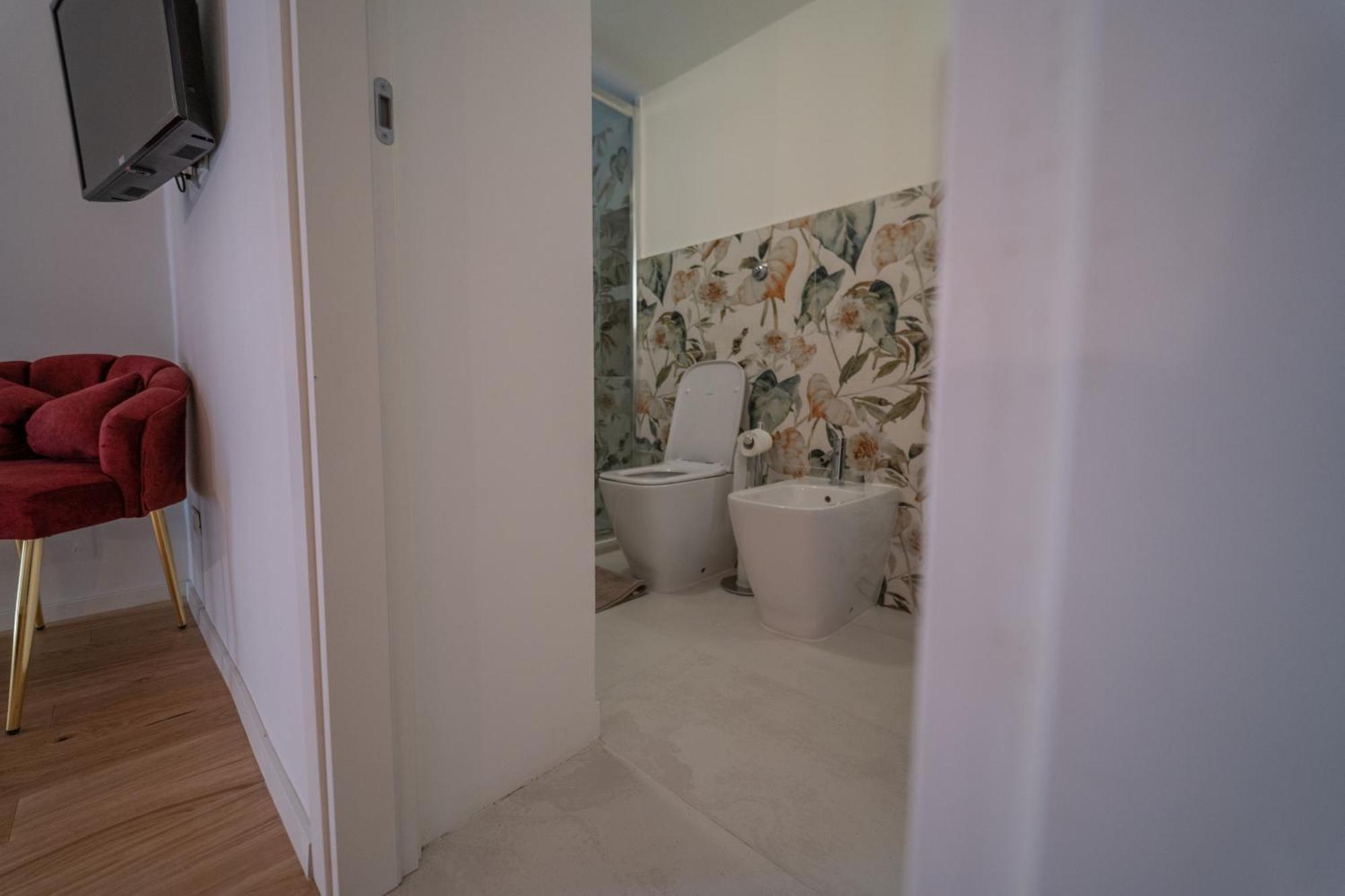 Liberty Seasons Hotel Firenze Bagian luar foto